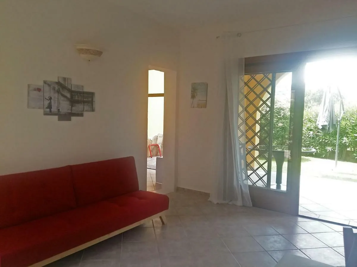 Casa Traversa San Teodoro  Italy